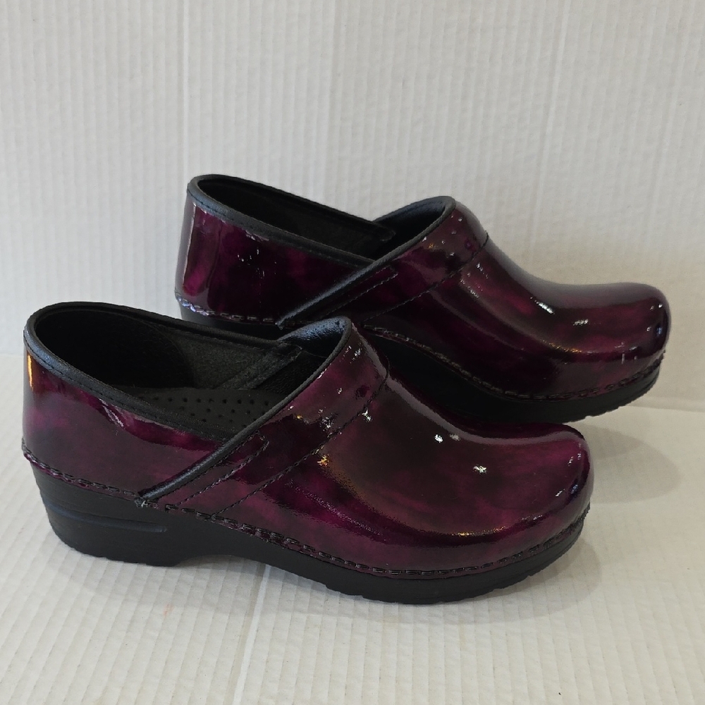 Sanita Glossy Wine Patent Clogs with Black Trim